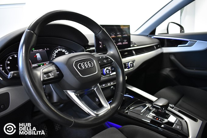 AUDI A4 Avant 40 g-tron S tronic